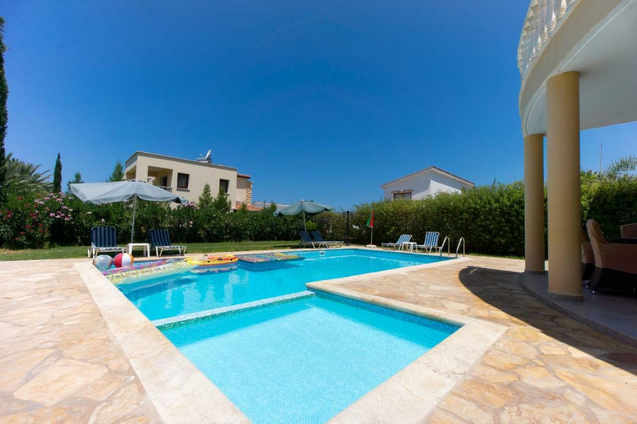Villa Tsikkos Tria Polis ภายนอก รูปภาพ