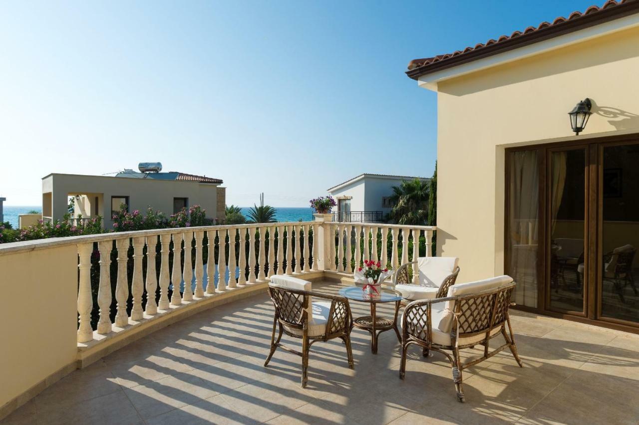 Villa Tsikkos Tria Polis ภายนอก รูปภาพ